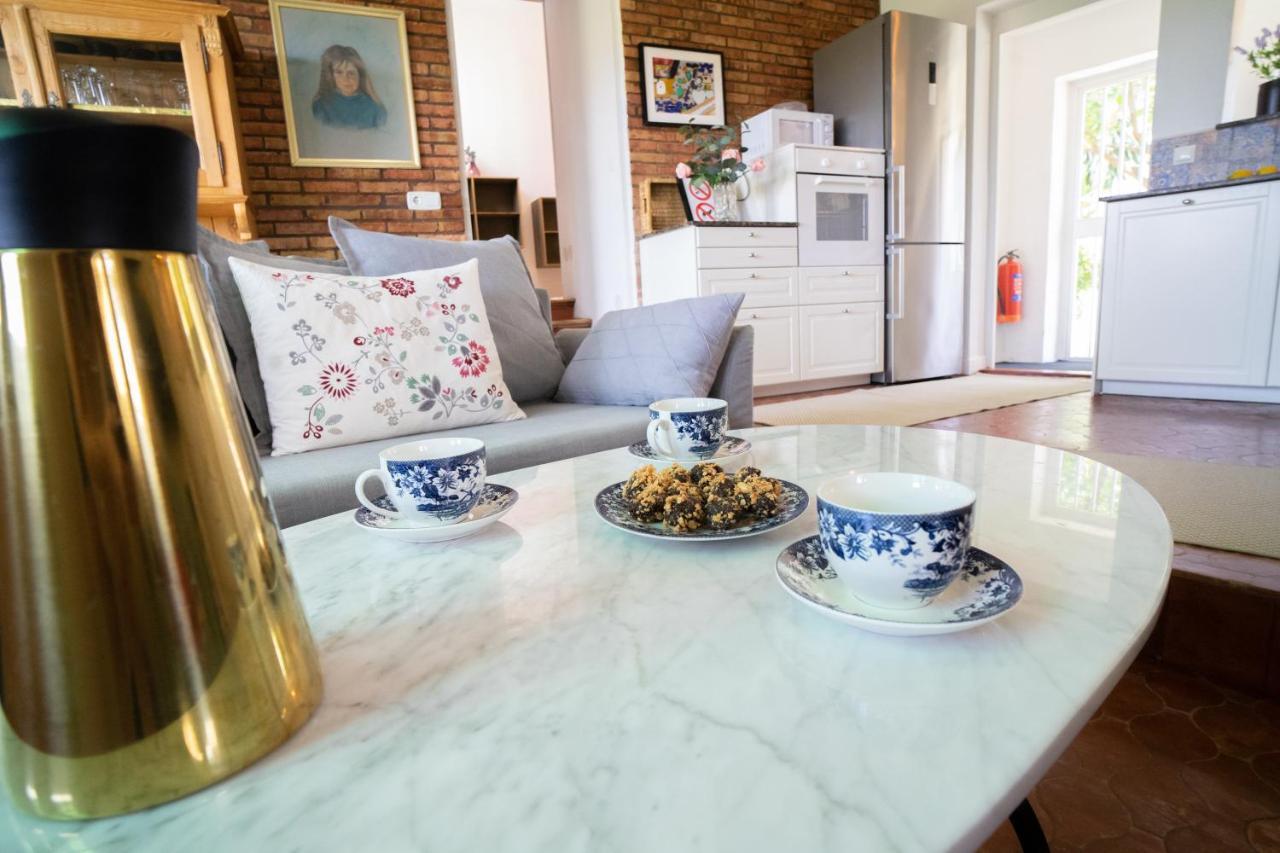 Casa Ancladero Big Rooftop Terrace, 2 Bedroom Guesthouse W Garden And View فوينخيرولا المظهر الخارجي الصورة