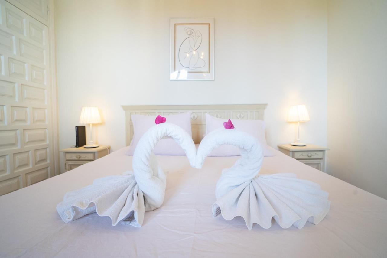 Casa Ancladero Big Rooftop Terrace, 2 Bedroom Guesthouse W Garden And View فوينخيرولا المظهر الخارجي الصورة